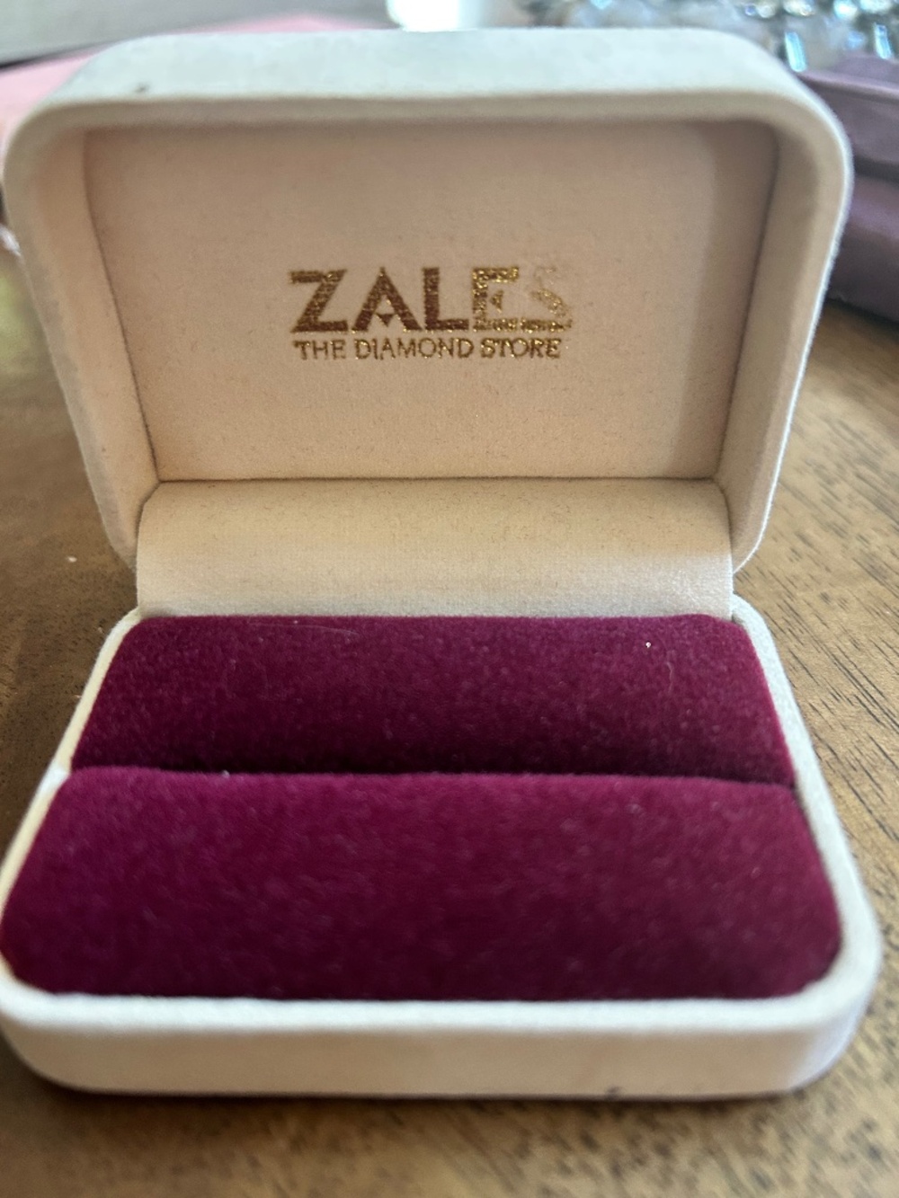 Vintage Velvet Zales Jewelry Presentation Box for Pins, Rings or Earrings